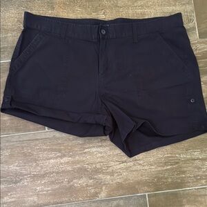 GAP Navy Cargo Shorts Relaxed Fit Lightweight